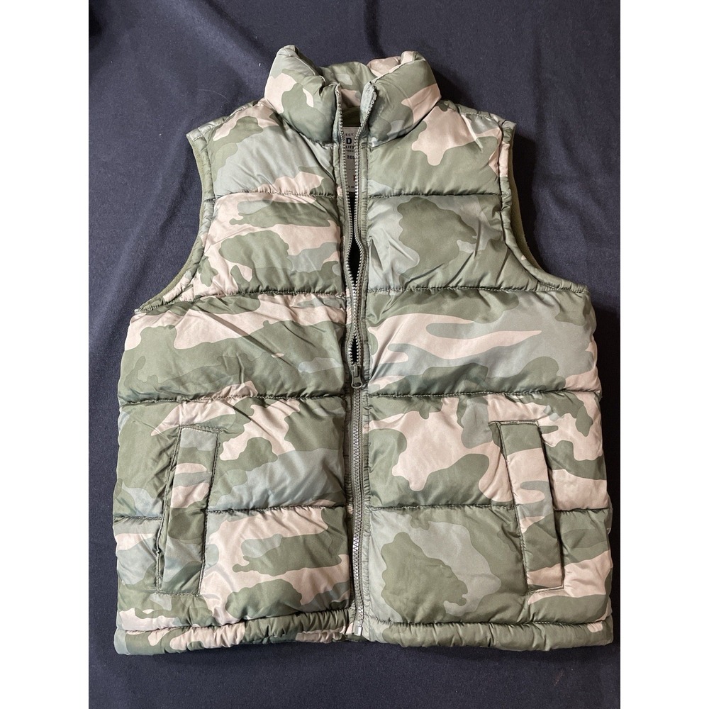 Old Navy Woman's Camo Puffer Vest Size L Green Insulated Zip Front